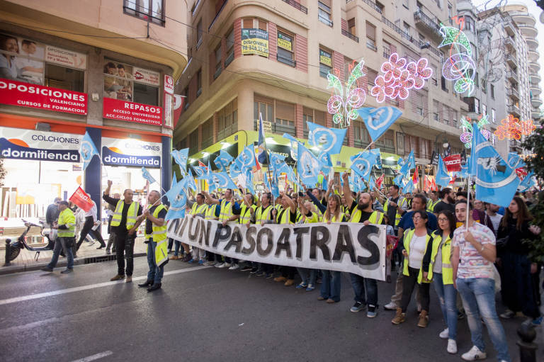 Protesta de estibadores en València. Foto: KIKE TABERNER
